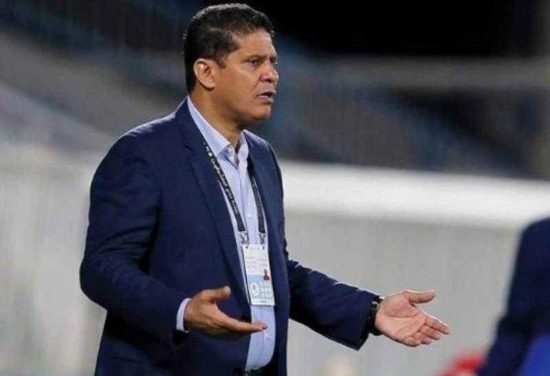 رسميا.. الأهلي يطلب استعادة محمد شكري والقندوسي للقلعة الحمراء