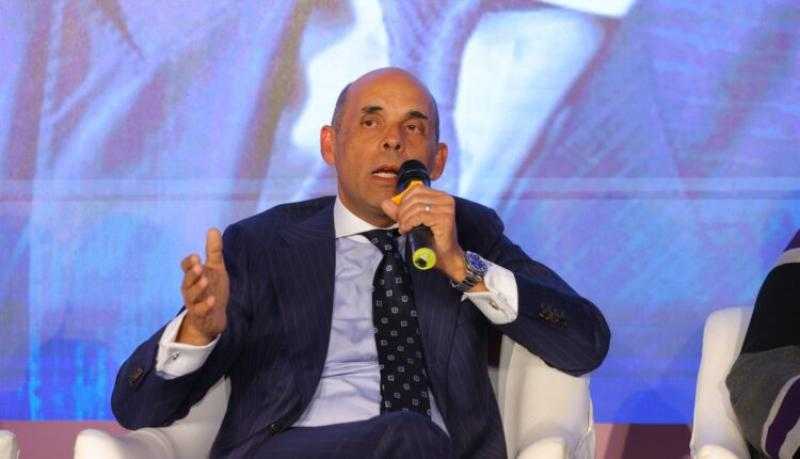 رئيس بنك القاهرة: 35% حصة «السيدات» من التمويل متناهي الصغر