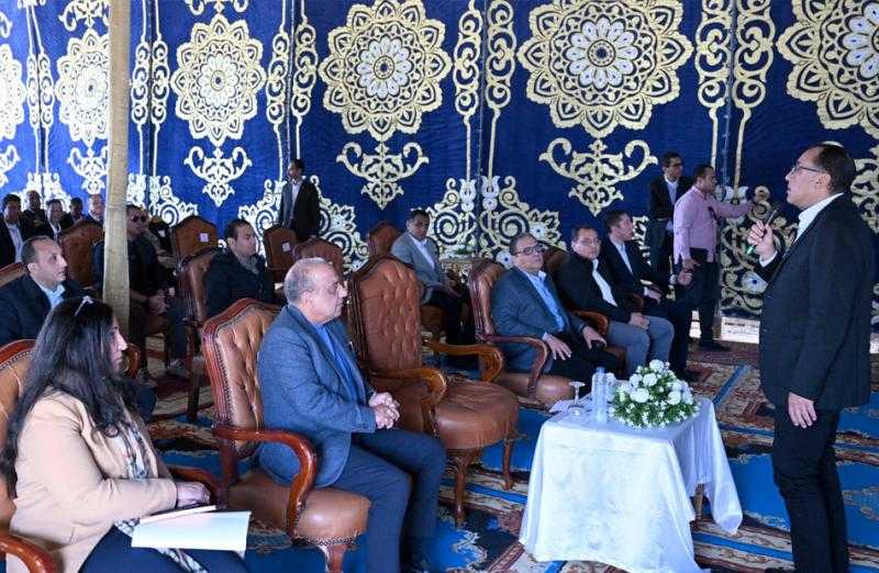 مدبولي: نسعى كحكومة للمنظومة الرقمية لتقليل زمن الإفراج عن البضائع