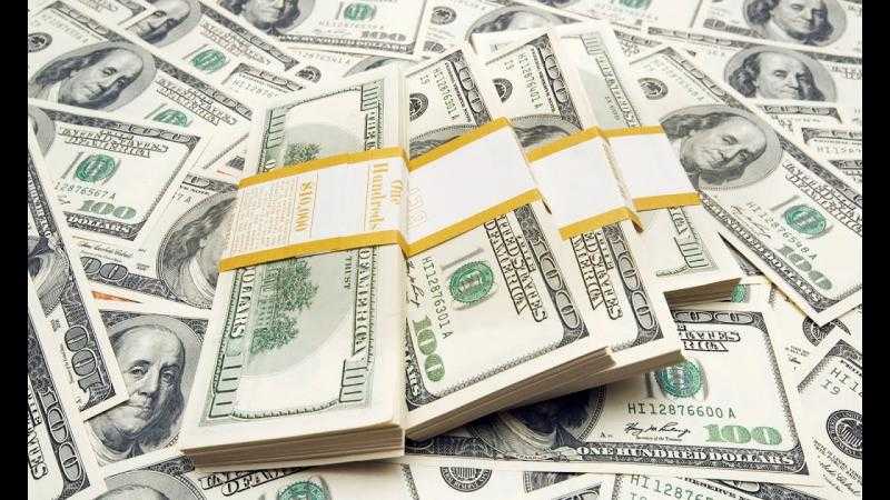 استمرار تراجع سعر الدولار قبل نهاية تعاملات اليوم