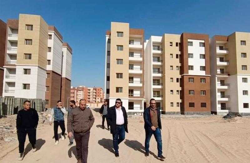 وزير الإسكان يُتابع الموقف التنفيذي لعددٍ من مشروعات جهاز مدينة العبور