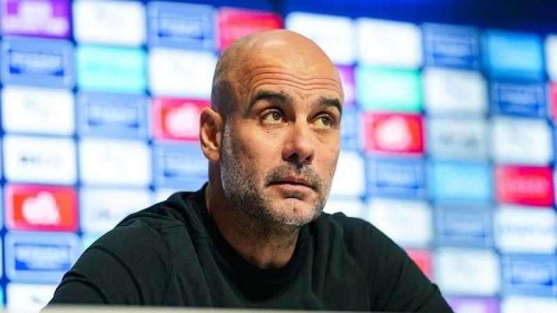 جوارديولا: مانشستر سيتي نجا من تسونامي في ملعب ليفربول