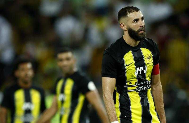 بنزيما يغيب عن مباراة الاتحاد والفتح في الدوري السعودي