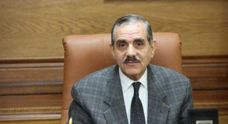 محافظ كفر الشيخ: دعم منظومة النظافة في مركز دسوق بـ4 سيارات جديدة