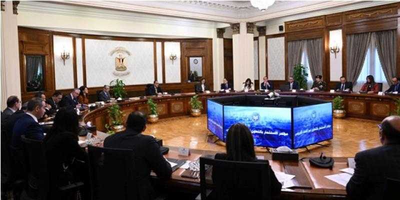رئيس الوزراء يتابع ترتيبات تنظيم مؤتمر الاستثمار بالتعاون مع الاتحاد الأوروبي
