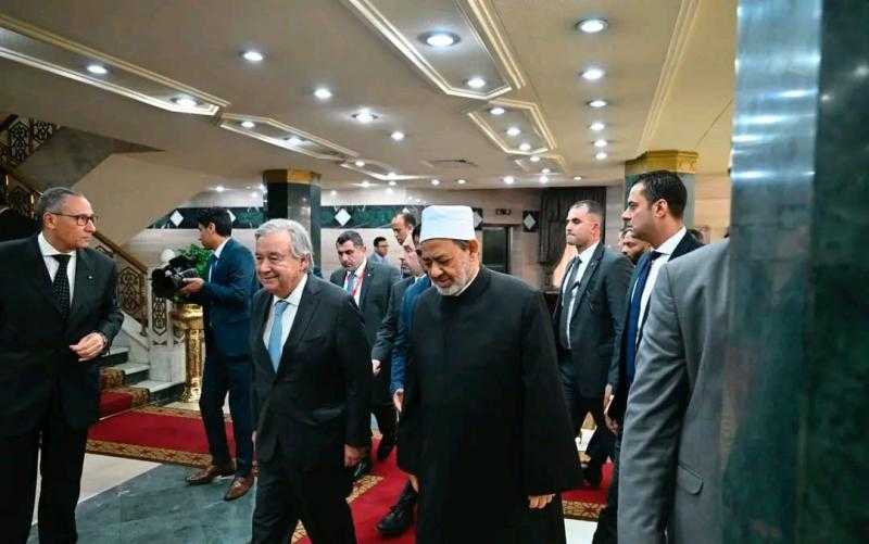 الأمين العام للأمم المتحدة يزور شيخ الأزهر في إطار مهمة تضامنية رمضانية