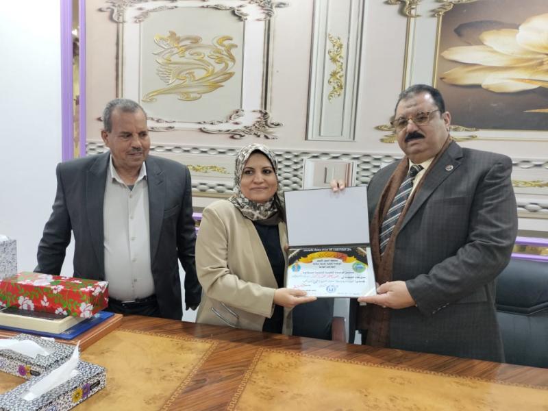 رئيس مدينة سفاجا يكرم 400 من الأمهات والموظفات المثاليات بمناسبة عيد الأم
