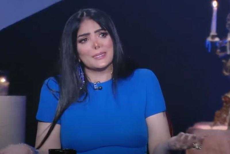 حورية فرغلي: هيثم أحمد زكي شد شعري بسبب هاني عادل