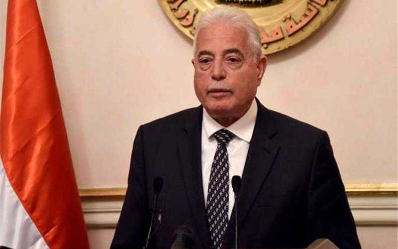 محافظ جنوب سيناء يبحث ترتيبات إقامة بطولة الهجن أبريل المقبل