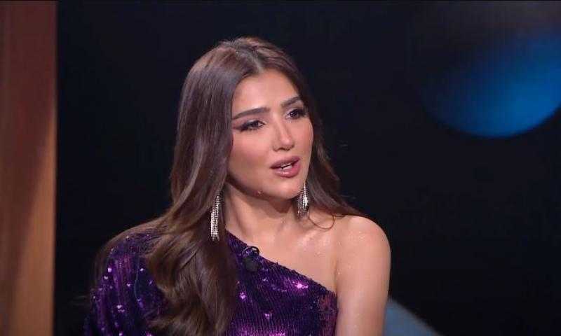مي عمر: لو الشخصية عاوزاني أشيل شعري خالص أو أتخن هعمل كده