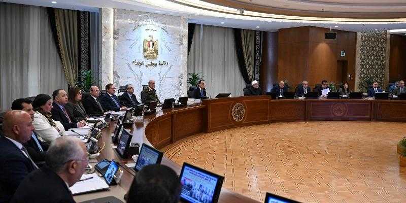 رئيس الوزراء: متابعة مستمرة للوضع الاقتصادي في ظل القرارات الأخيرة التي اتخذتها الدولة