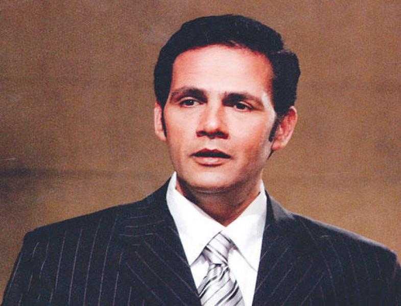 شريف حلمي يكشف كواليس مشاجرته مع أحمد زكي بسبب ”عُقدة” عادل إمام