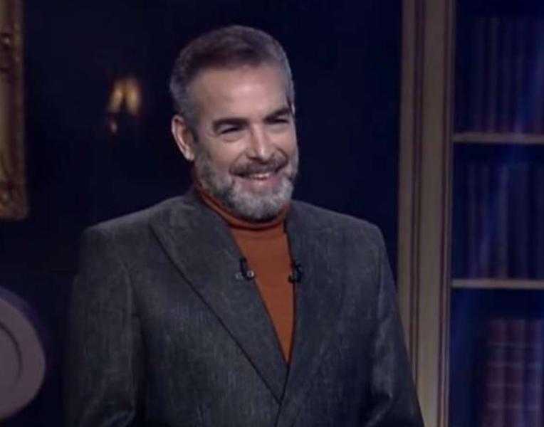 أحمد عبد العزيز عن سبب عدم اهتمامه باسمه في التتر: المرأة قبل الرجل والأقدم أولا