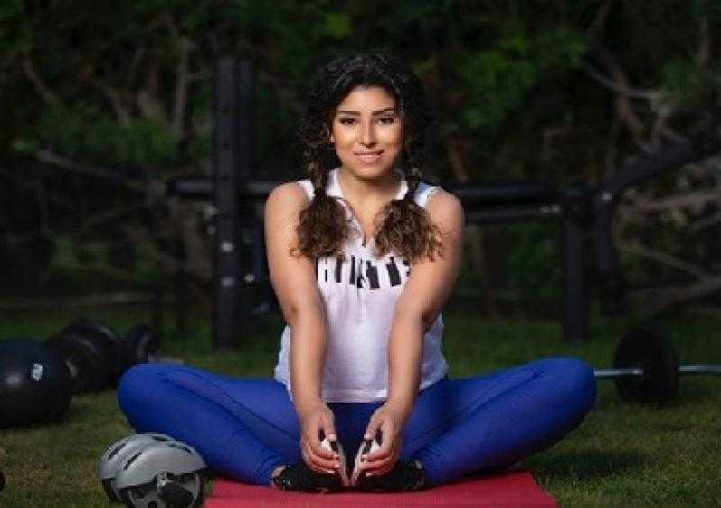 آيتن عامر: منة فضالي عاملة لي بلوك.. وموافقة على أن أكون زوجة ثانية بشرط!