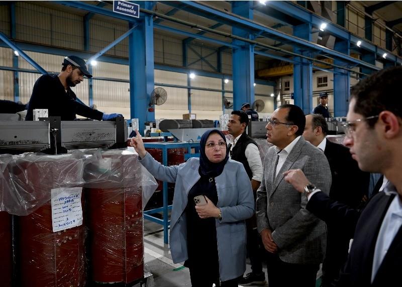 رئيس الوزراء يزور مصنع السويدي للمحولات الكهربائية بالعاشر من رمضان