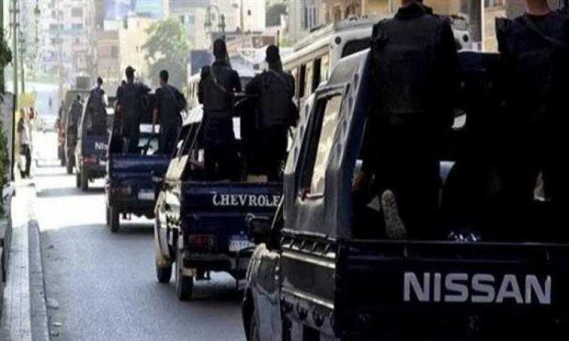خلال حملة أمنية بدمياط.. ضبط أكثر من 25 كيلو مواد مخدرة بحوزة 5 عناصر إجرامية