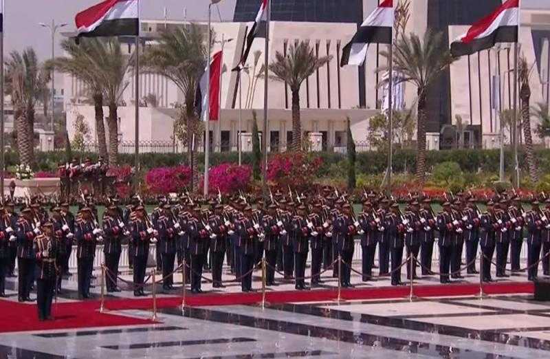 المدفعية تطلق 21 طلقة تحية للرئيس السيسي لأداء اليمين الدستورية لولاية جديدة