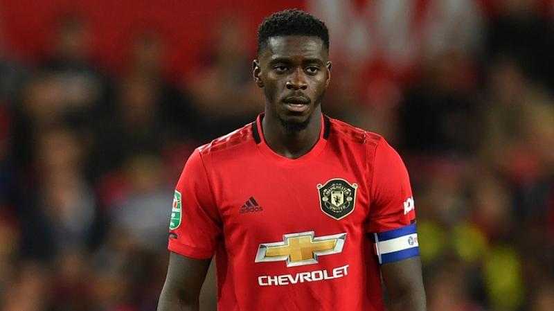 لاعب مان يونايتد يختار تمثيل الكونغو بدلًا من إنجلترا