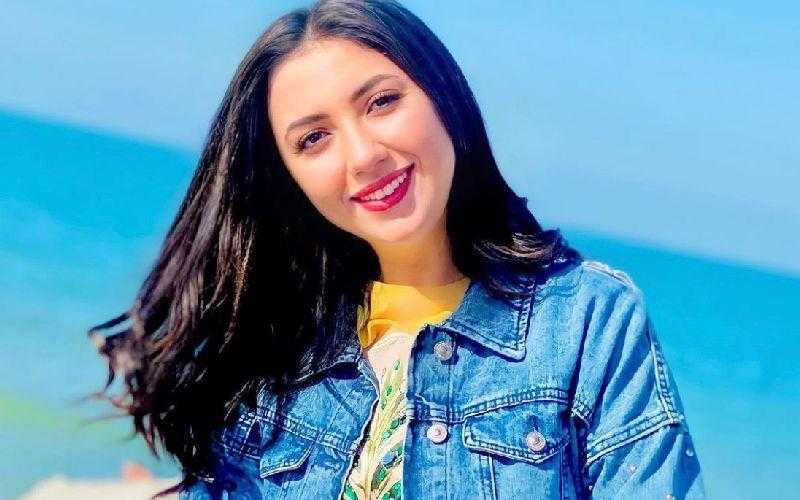 آية عبد الله: أرفض كلمات أغاني المهرجانات.. ولا يمكن التغاضي عن الإسفاف
