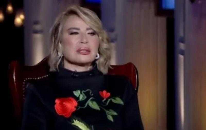 إيناس الدغيدي: ياسمين صبري مثلت عشان جميلة.. عندها أدواتها وعايزة تتطور