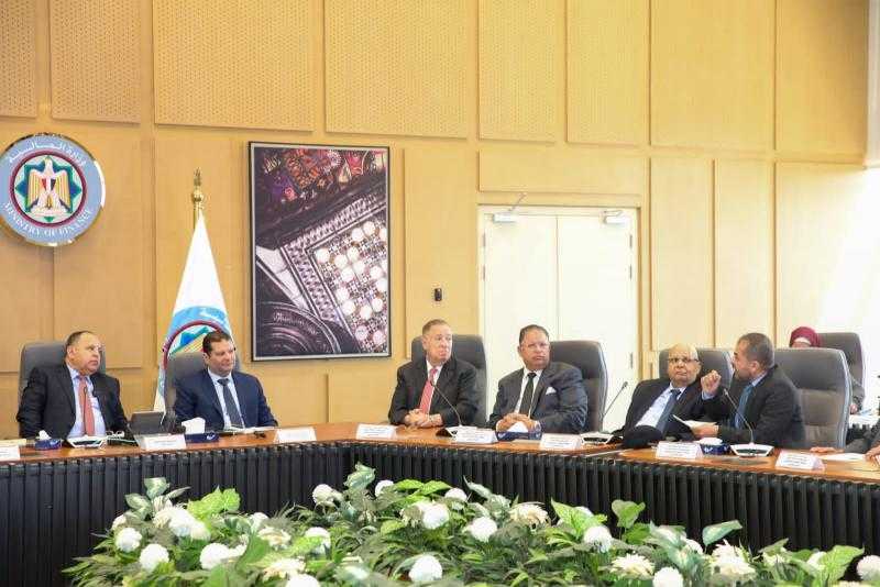 معيط: لا زيادة في أعباء الضرائب أو التعريفة الجمركية على المستثمرين