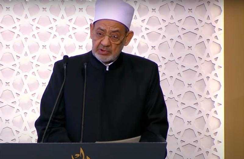 شيخ الأزهر يهنئ الرئيس السيسي بتوليه ولاية رئاسية جديدة