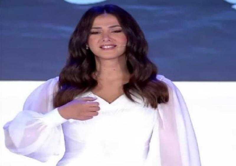 دنيا سمير غانم تكشف عمرها الحقيقي: تباين كبير بين الأجيال بسبب «السوشيال ميديا»
