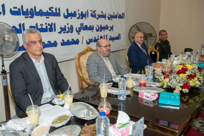 «أبو زعبل للكيماويات المتخصصة» تقيم حفل إفطار للعاملين بالشركة | صور