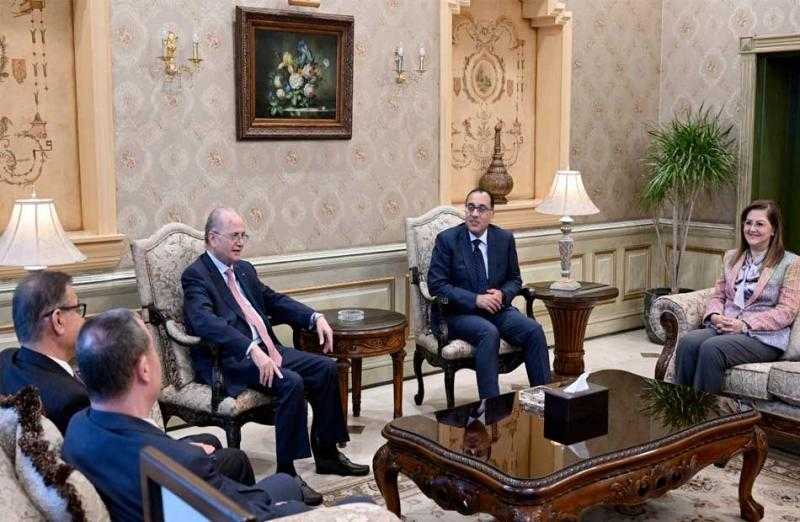 رئيس الوزراء يُؤكد دعم مصر الثابت للأشقاء الفلسطينيين وضرورة وقف إطلاق النار
