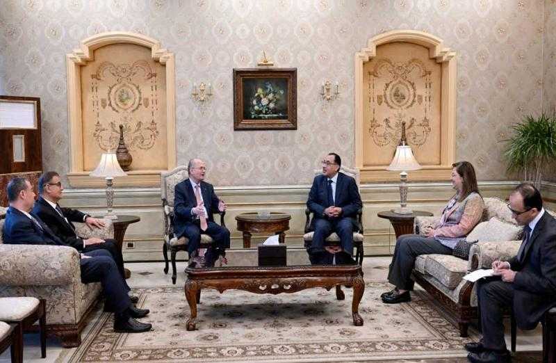 رئيس الوزراء يُؤكد دعم مصر الثابت للأشقاء الفلسطينيين وضرورة وقف إطلاق النار