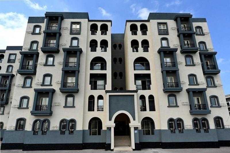 وزير الإسكان: بدء تسليم عمارات الإسكان المتميز ذى الطابع الساحلي بالمنصورة الجديدة 5 مايو| صور