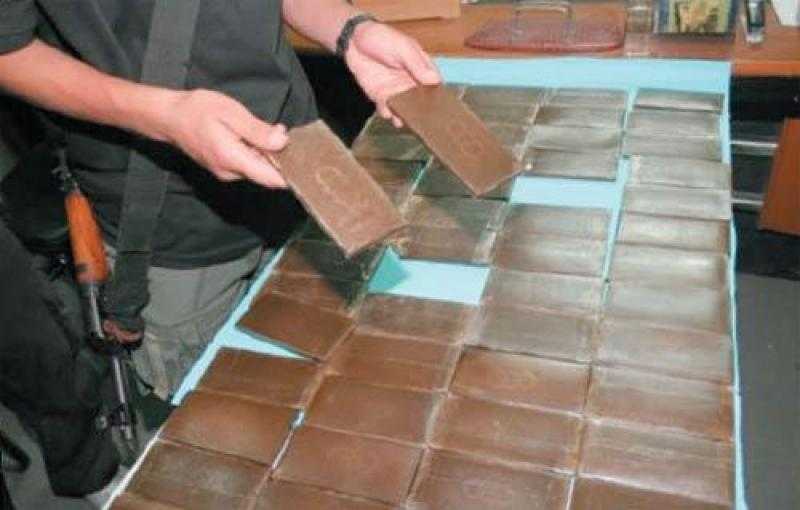 ضبط حشيش وشابو بقيمة 2 مليون جنيه بحوزة عنصرين إجراميين بأسيوط