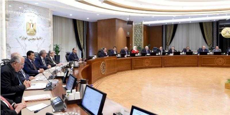 رئيس الوزراء يتابع موقف تدقيق أعداد اللاجئين والتكلفة التي تتحملها الدولة من خدمات لرعايتهم