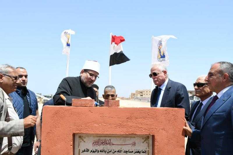 وزير الأوقاف ومحافظ جنوب سيناء يضعان حجر أساس أول مجمع ديني ثقافي خدمي بجنوب سيناء.. صور