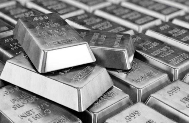 استعدادات لإطلاق صندوق استثمار في الفضة بعد تزايد الإقبال على صناديق الذهب