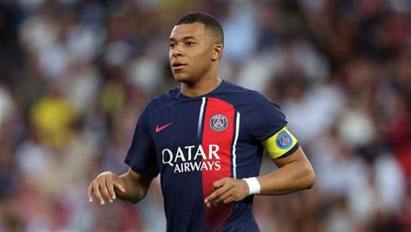مبابي قائد منتخب الديوك يطالب الفرنسيين بالتصويت في الانتخابات العامة