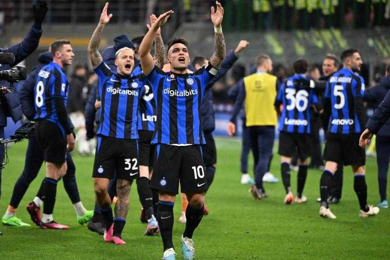 إنتر ميلان يفوز بشق الأنفس على فينيزيا بالدوري الإيطالي