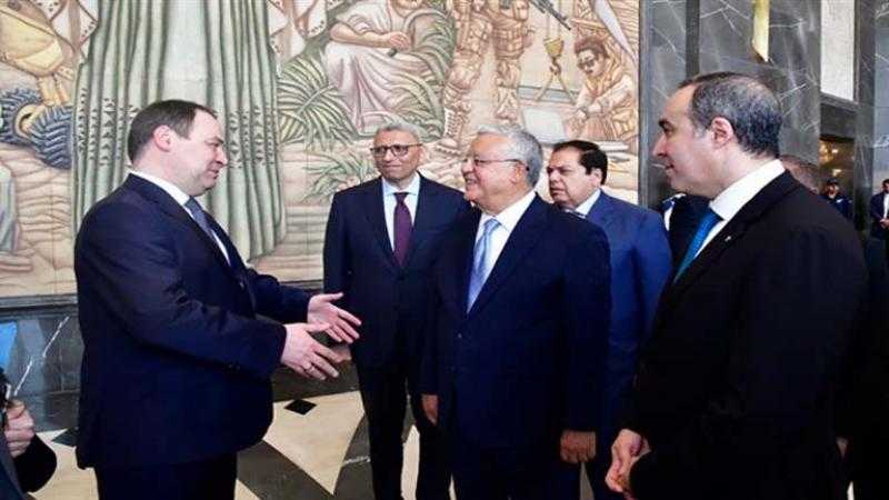 رئيس النواب يؤكد خلال لقائه رئيس وزراء بيلاروسيا ضرورة زيادة الاستثمارات بمصر