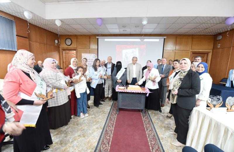 رئيس القابضة للمياه يكرم الأمهات المثاليات بالشركة القابضة وشركاتها التابعة | صور