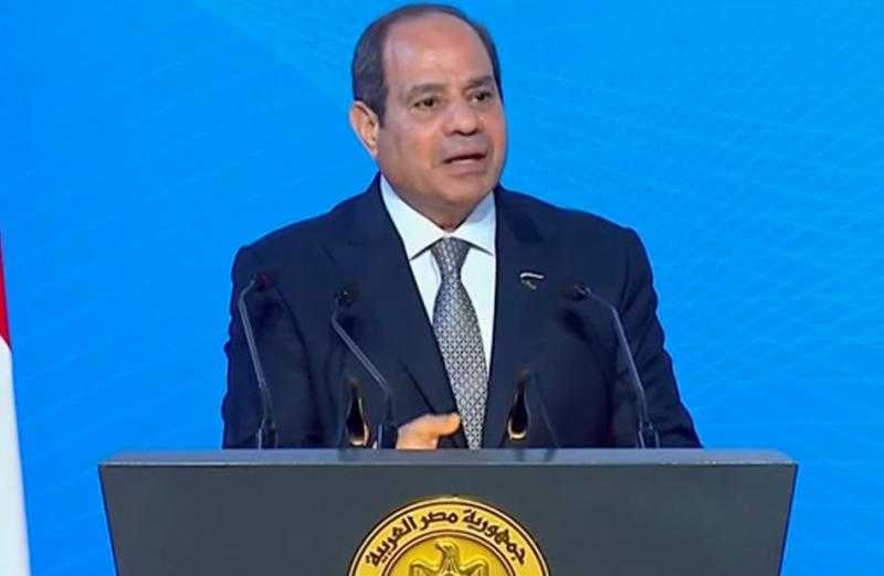 الرئيس السيسي يُوجه بزيادة معدلات تشغيل النساء ونشر ثقافة العمل بين أبناء مصر