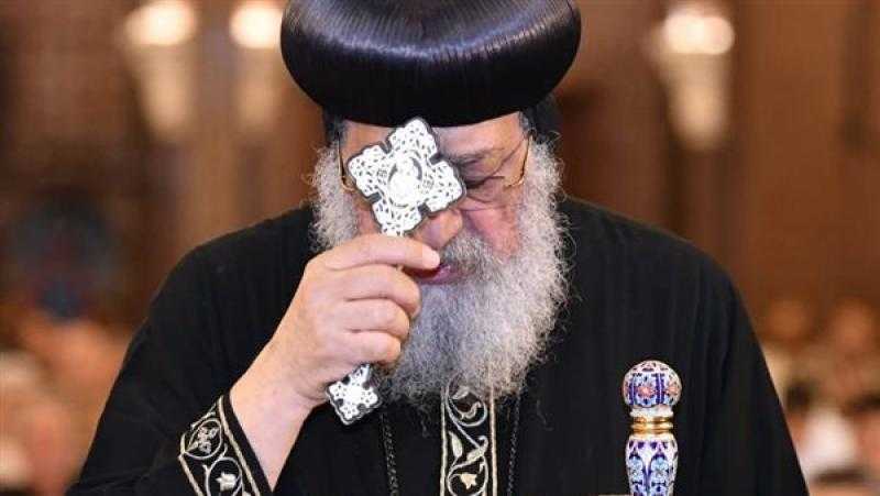 البابا تواضروس يترأس قداس عيد القيامة بالعباسية