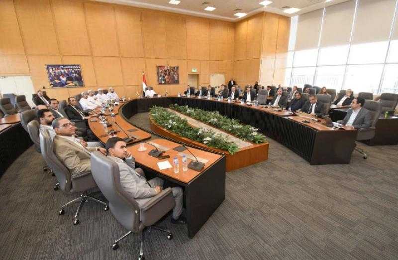 وزير الإسكان العماني: نهضة مصر العمرانية مبعث فخر لكم.. ولنا جميعا كعرب
