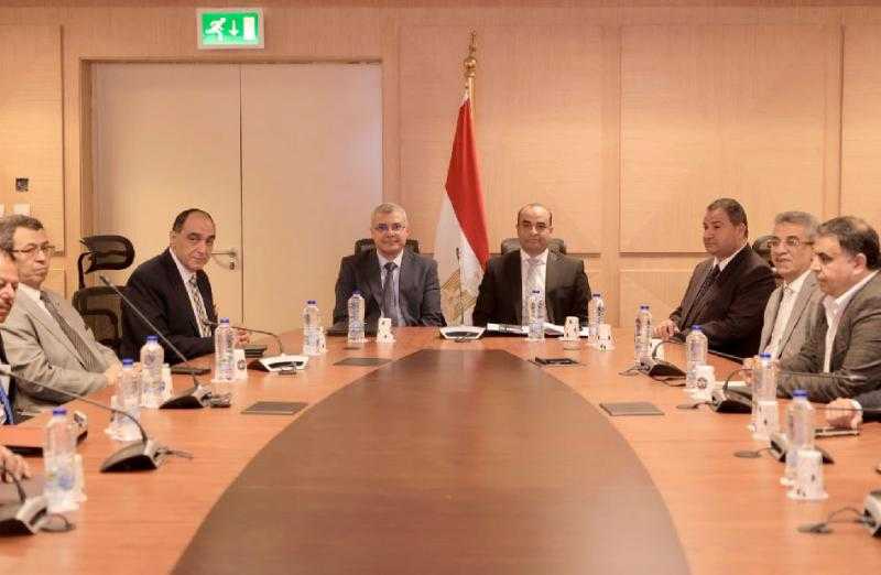 توقيع بروتوكول لعرض مجموعة من القطع الأثرية من نتاج حفائر الجامعة| صور