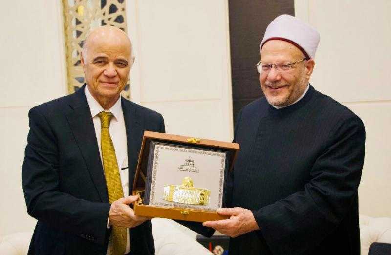 مفتي الجمهورية يستقبل رئيس جامعة الشارقة لبحث تعزيز التعاون المشترك بين الجانبين| صور