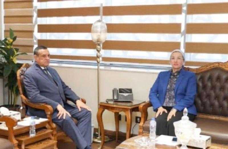 وزيرا البيئة والتنمية المحلية يناقشان سبل تفعيل الإطار المؤسسي للإدارة المتكاملة للمناطق الساحلية