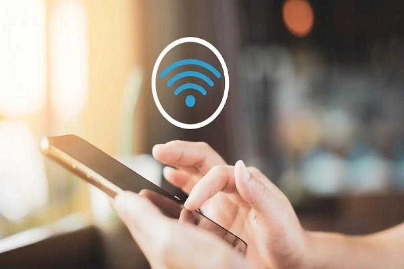 مخاطر استخدام شبكات الـ WiFi في الأماكن العامة على البيانات البنكية