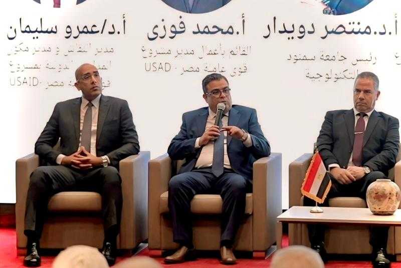 مقترحات للاستفادة من خريجي الجامعات التكنولوجية بالمشروعات القومية| صور