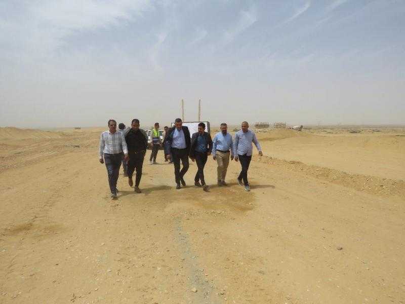 ”مسئولو الإسكان” يتابعون مشروعات المرافق بالمناطق الجاري توفيق وضعها بالعبور الجديدة |صور