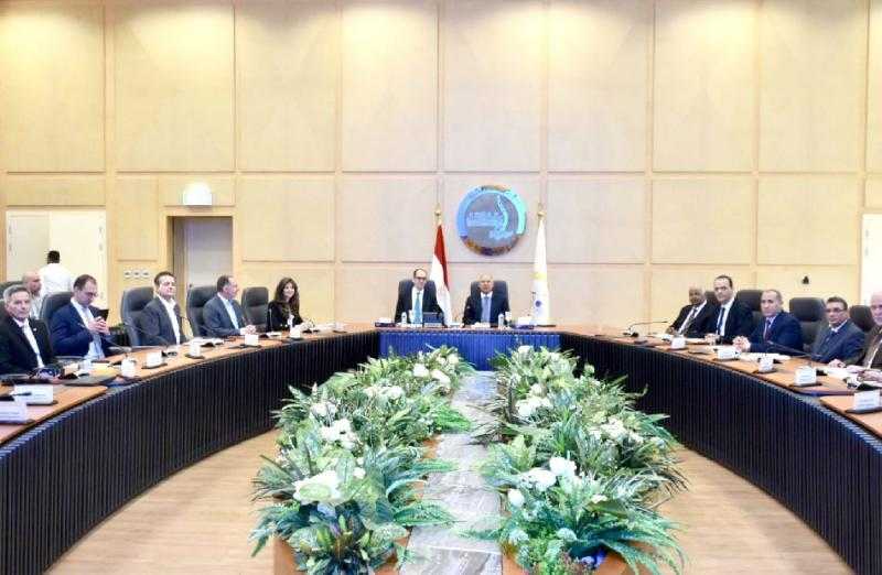 وزير النقل: لا استيراد لمهمات السكة الحديدية وتصنيعها محليا بالتعاون مع الشركات العالمية