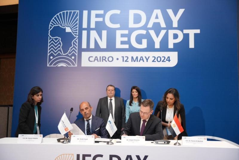 بنك القاهرة يحصل علي 100 مليون دولار من مؤسسة التمويل الدولية لدعم المشروعات وعمليات التجارة الخارجية